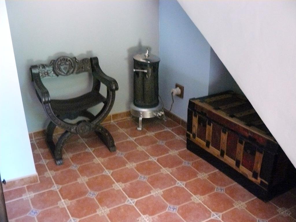 Casa Rural Torre De Campos Ainzon エクステリア 写真